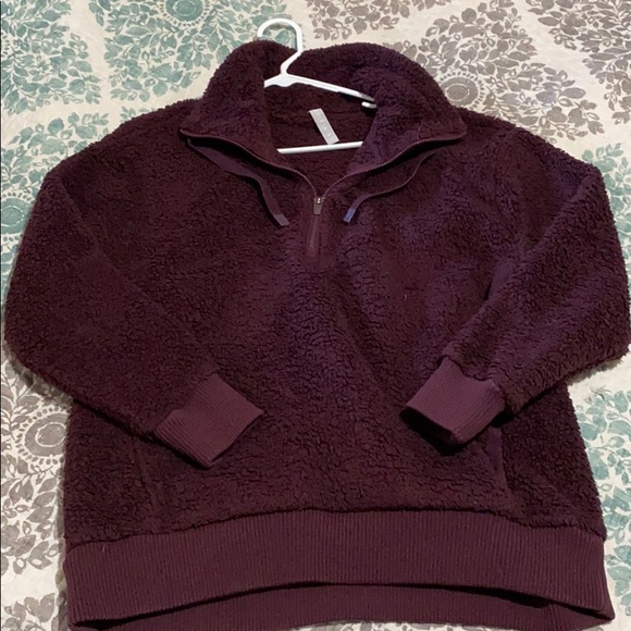 Furry Pullover - Picture 1 of 3